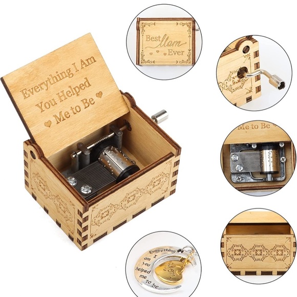 Music Box with Heart Necklace Gifts for Mom, You are My Sunshine music b… - Picture 5 of 10